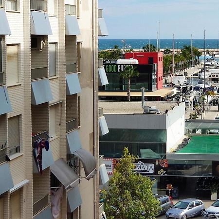 Nice Apartment Near The Port Of Санта Пола Екстериор снимка