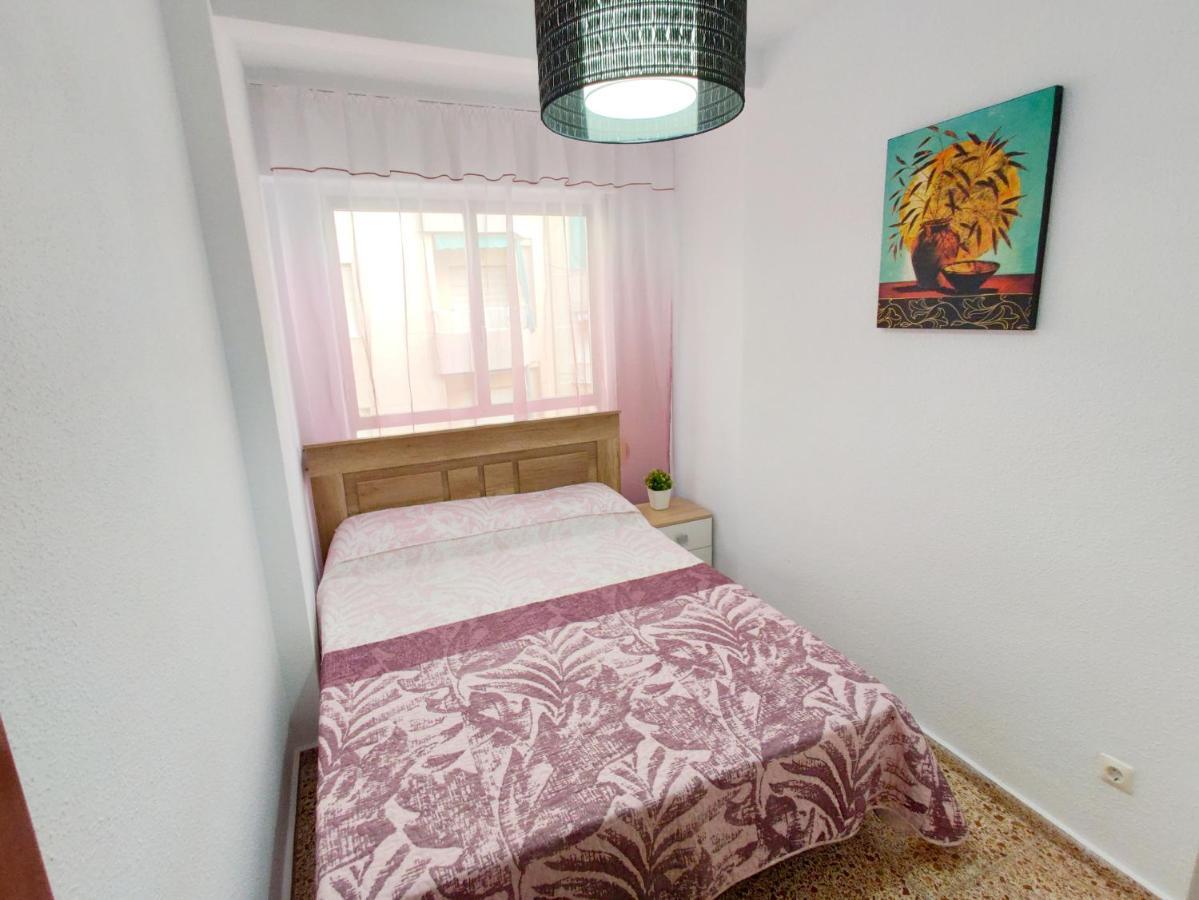Nice Apartment Near The Port Of Санта Пола Екстериор снимка