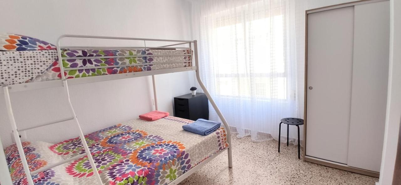 Nice Apartment Near The Port Of Санта Пола Екстериор снимка