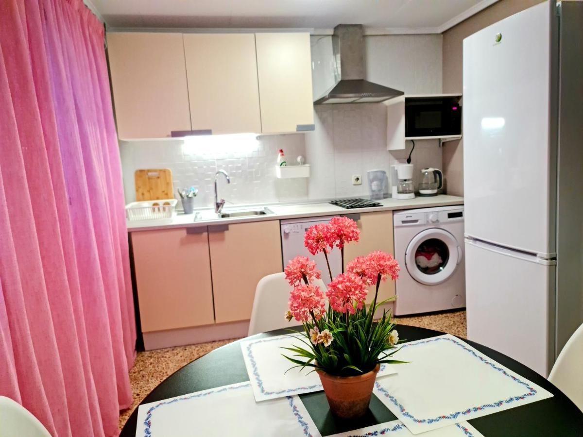 Nice Apartment Near The Port Of Санта Пола Екстериор снимка